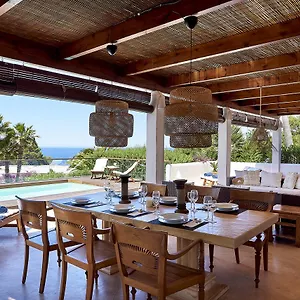 Mares Villa